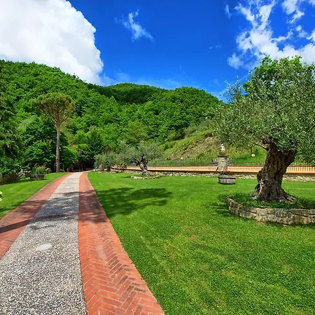 Contessa Villa Gubbio